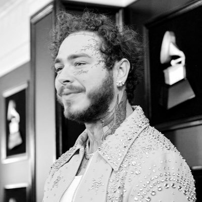 Profile Picture of Em Loves Soda And Hayley (@addictedtxspace) on Twitter