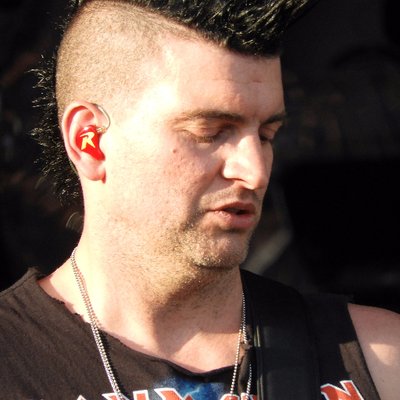 Profile Picture of Lisa Clemmensen (@TrencherMom) on Twitter