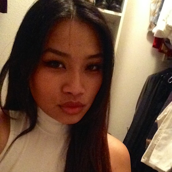 Profile Picture of Krystal Chan (@krystalgotsoul) on Poshmark