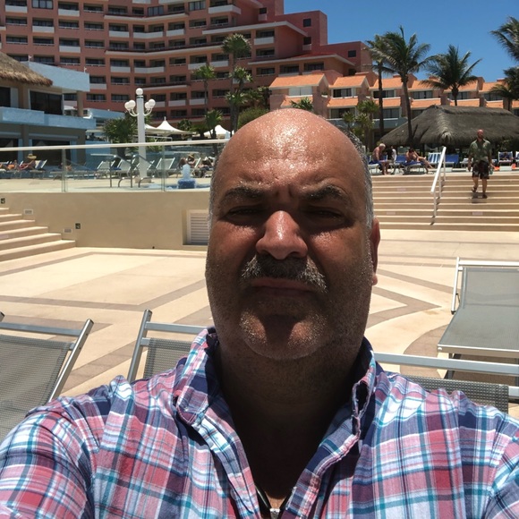 Profile Picture of Antonio Plascencia (@aplascenci) on Poshmark