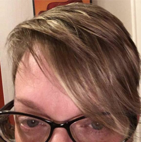 Tricia Melian - Poshmark Profile Picture of Tricia Melian (@triciamelian) on Poshmark