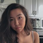 Profile Picture of Valentina Batorova (@v.bva) on Instagram