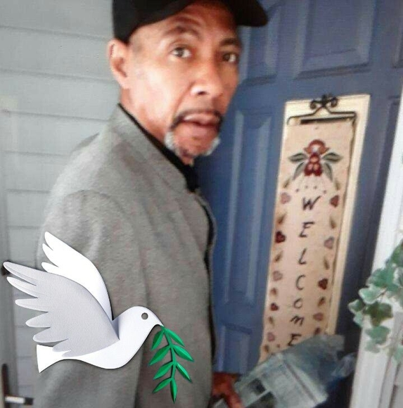 Profile Picture of Larry Martin (@martinlarry651) on Poshmark