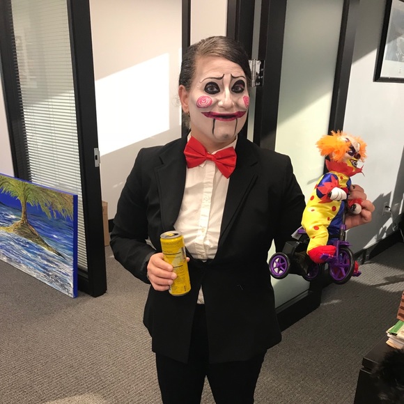 Profile Picture of Angela Camuto (@hi_line_lo_dime) on Poshmark