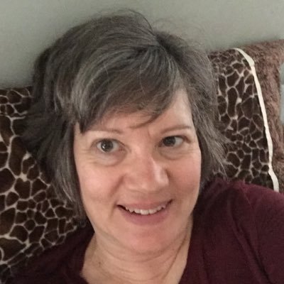 Profile Picture of Anne Lamps (@lampsjam) on Twitter