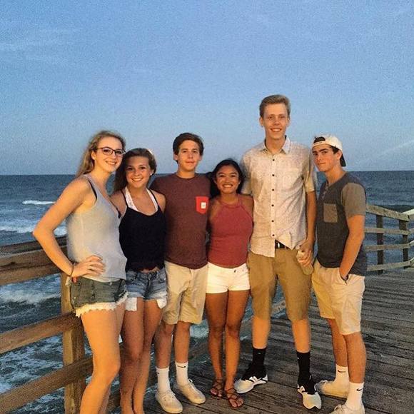 Profile Picture of Grant Osborn (@gosb7) on Poshmark