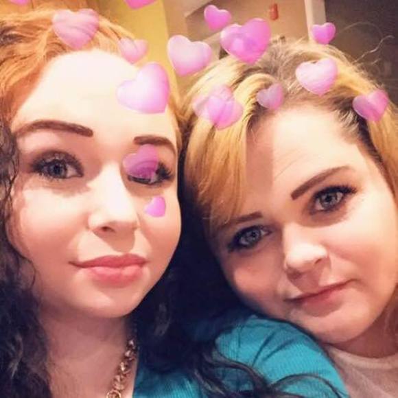 Profile Picture of Christine Manegold (@mimzy123) on Poshmark