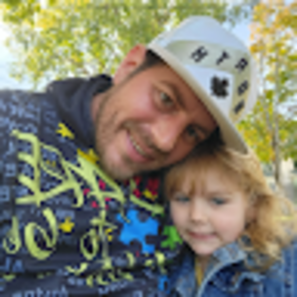 Profile Picture of Andrew Van hagen (@andrewvanhagen) on Poshmark