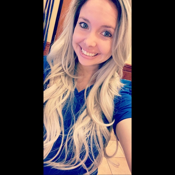 Profile Picture of Breanna Heinlen (@heinlen93) on Poshmark