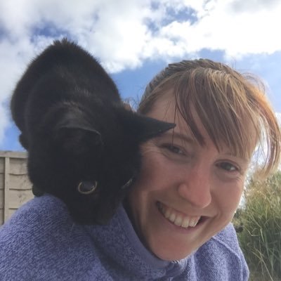 Profile Picture of Leanne Roberts  💙 (@leannej_roberts) on Twitter