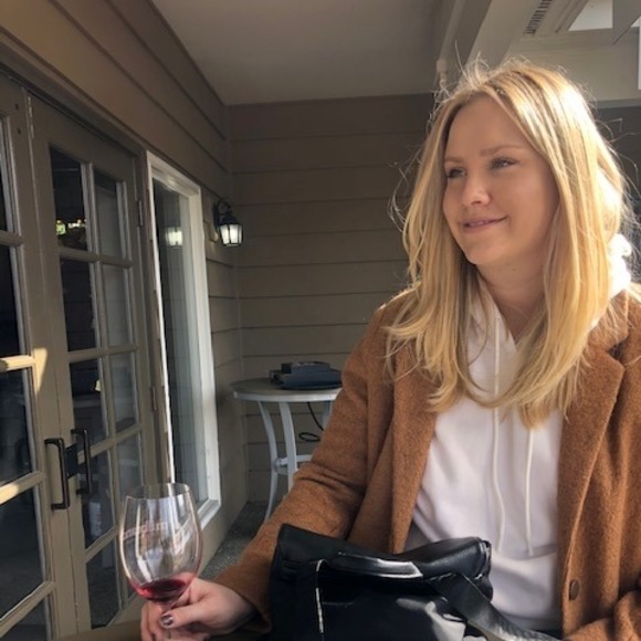Profile Picture of Christina Enyeart (@sportsbabe555) on Poshmark
