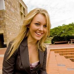 Profile Picture of Coco James (@CocoJamesWrites) on Twitter