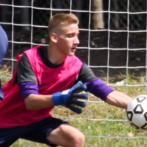 Profile Picture of Aiden Lavrich (@aiden_lavrich) on Poshmark