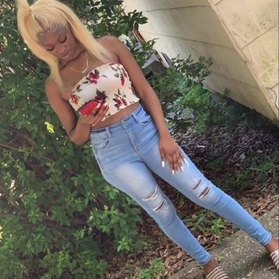 Profile Picture of Lamonica Mickles (@michelleeeee_22) on Twitter
