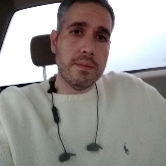 Profile Picture of Matthew Sailer (@matthewsailer) on Poshmark