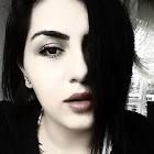 Profile Picture of   gldn(@gldnnrs) | TikTok (@gldnnrs) on Tiktok