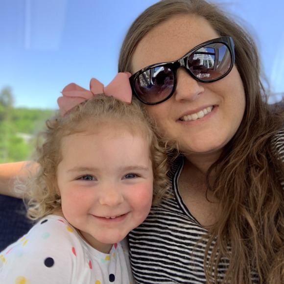 Profile Picture of Keely Harris (@keelysharris) on Poshmark