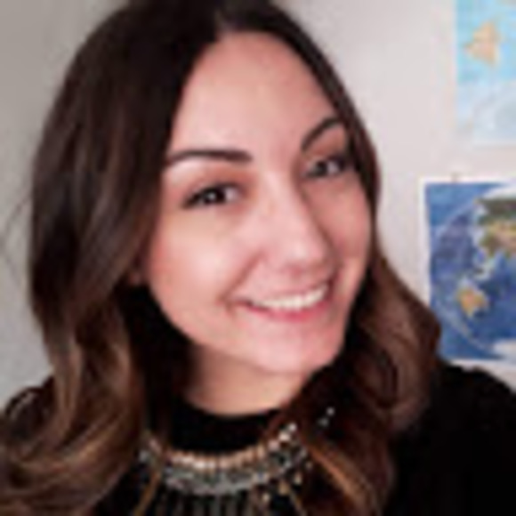 Isabella Scarpone - Poshmark Profile Picture of Isabella Scarpone (@bellscarpone) on Poshmark