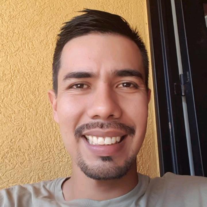 Profile Picture of Manu (@larry_manu) on Tiktok