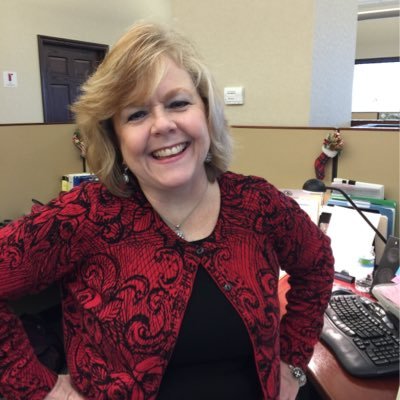 Profile Picture of Laura J Troutman (@jeaner012459) on Twitter