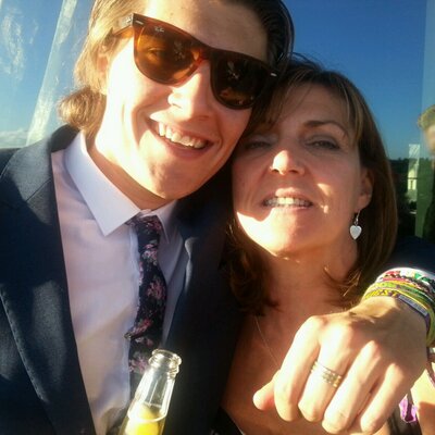 Profile Picture of Suzanne Monk (@smonk61) on Twitter