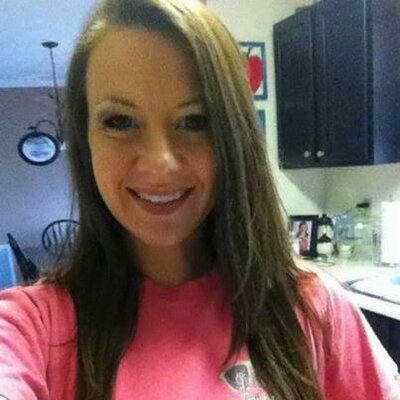 Profile Picture of Melissa Word (@melissa_c_word) on Twitter