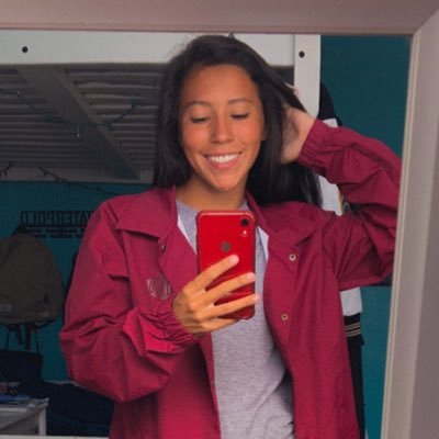 Profile Picture of Jade 🦐 (@jadearreguin) on Twitter