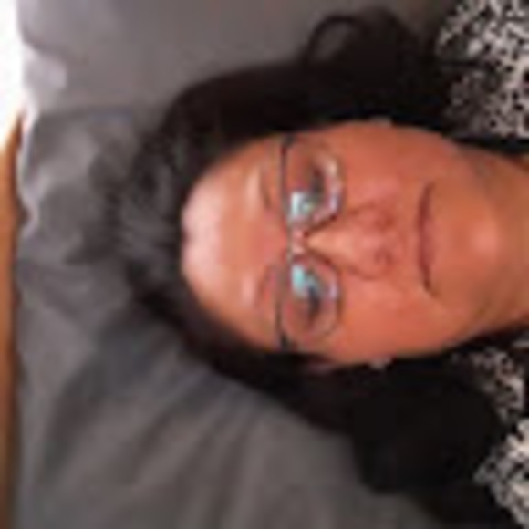 Profile Picture of Sandra Stevens (@sandradalcott) on Poshmark