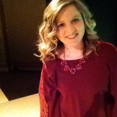 Profile Picture of Mandy Hardee (@HardeeMandy) on Twitter