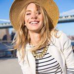 Profile Picture of Anna Benjamin (@annabenjamin_official) on Instagram