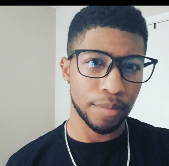 Profile Picture of Brandon Hammonds (@nodnarb620) on Poshmark