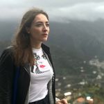 Profile Picture of Viktorija Mickute (@vikvicariously) on Instagram
