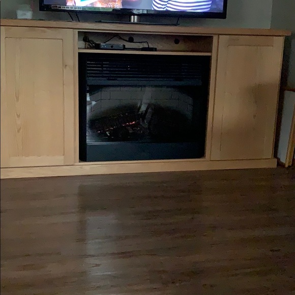 Profile Picture of Lori Benson (@bensma792) on Poshmark