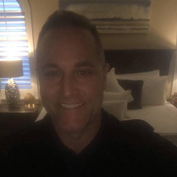 Profile Picture of Chad Walker (@chadwalker336) on Poshmark