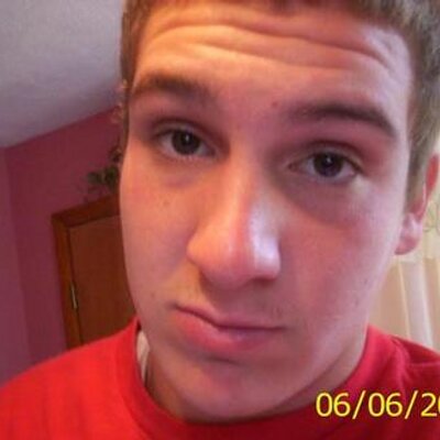 Profile Picture of Corey Monroe (@coreymonroe69) on Twitter