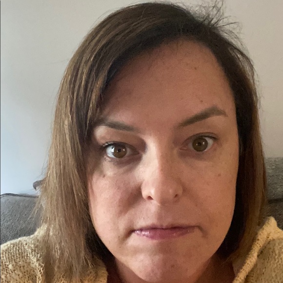 Profile Picture of Kim Radosh (@radoshk) on Poshmark