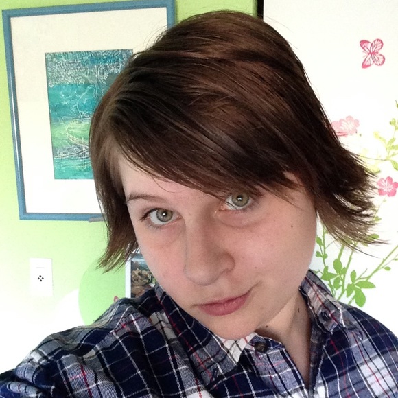 Profile Picture of Brianna Buchert (@soandso) on Poshmark