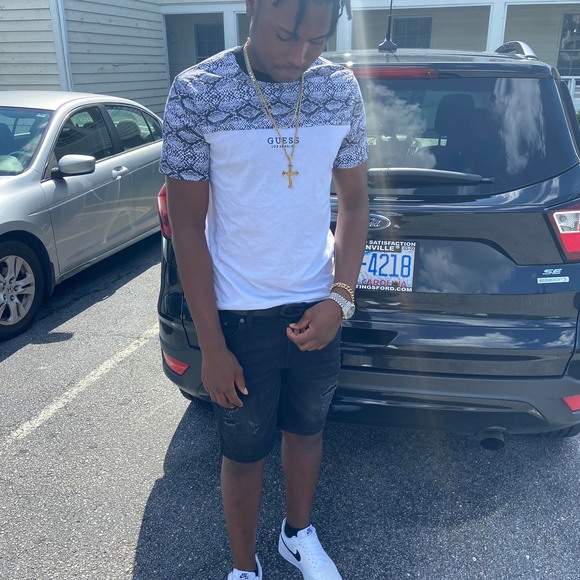 Profile Picture of Claymar Watson (@claymarwatson88) on Poshmark