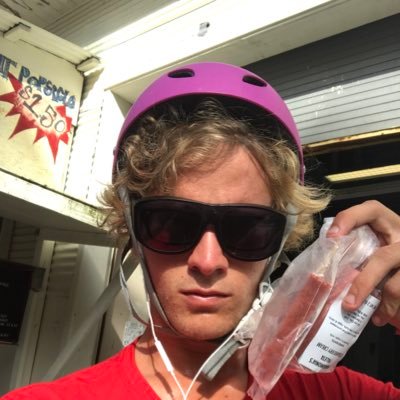 Profile Picture of Zach Ross (@zjross) on Twitter