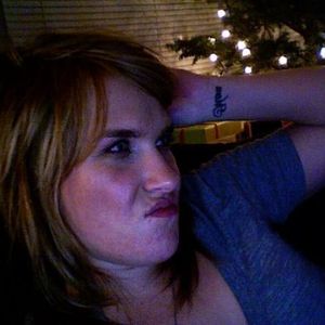 Profile Picture of Heidi Getz (@tinawithat) on Myspace