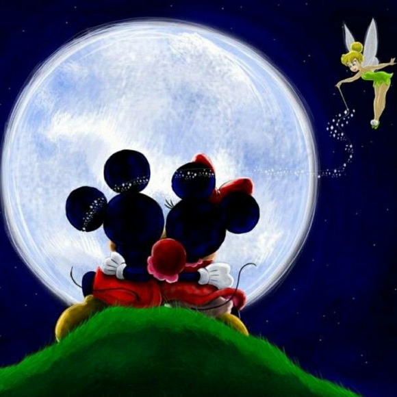 Profile Picture of Joyce Daugharty (@totwinkie) on Poshmark