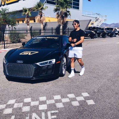 Profile Picture of Michael Khoury (@MichaelKhoury16) on Twitter