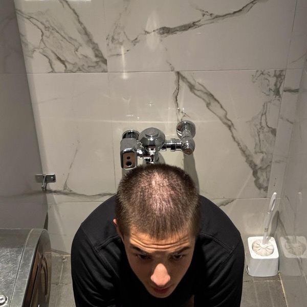 Profile Picture of Christophe Lacomb815 (@chris_lacmb0) on Tiktok