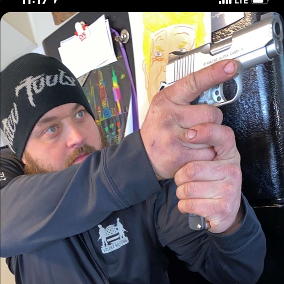 Profile Picture of Justin Warnick (@justinwarnick) on Poshmark