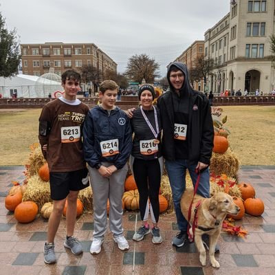 Profile Picture of Zach Weber (@zweber21) on Twitter