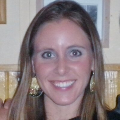 Profile Picture of Jacquelyn Moore (@jcqlynmoore) on Twitter