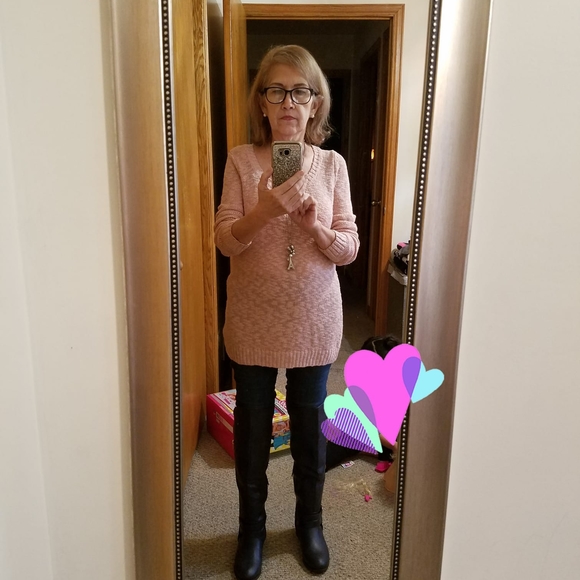 Profile Picture of Susana Garcia alvarez (@titatutty) on Poshmark