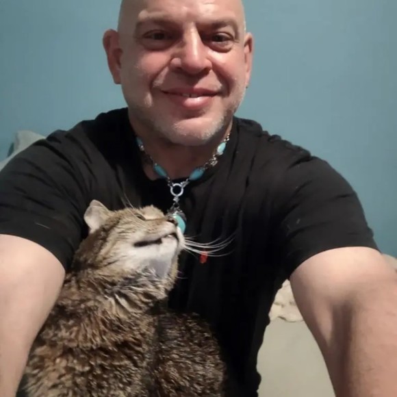 Profile Picture of Mike Barron (@uppermatrix) on Poshmark
