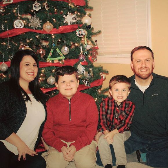 Profile Picture of Cynthia Budzynski (@cynthiabudzynsk) on Poshmark