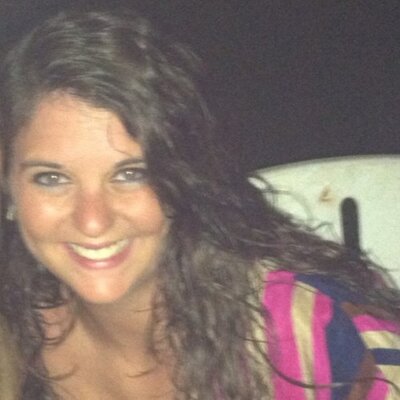 Profile Picture of Lindsey Keen (@lind_z_lou8) on Twitter
